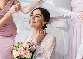 SMYLIQUE trade  Dentistry | Emergency Treatment, Cosmetic Dentistry and Dental Bridges